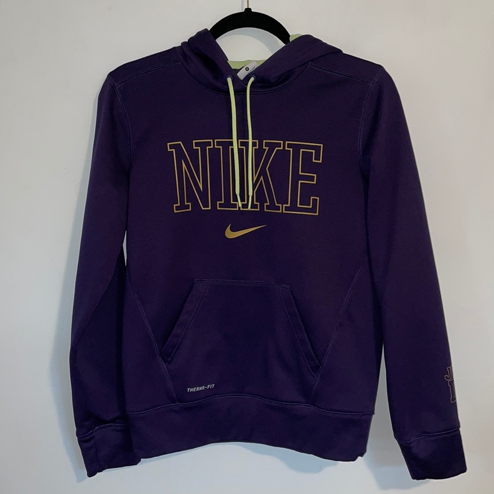 Nike Therma-Fit Women’s Hoodie